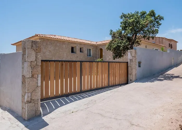 Belios By Interhome ポルトヴェッキオ